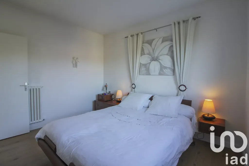 Bedrooms - Individual House with Garden View in Cagnes-sur-Mer