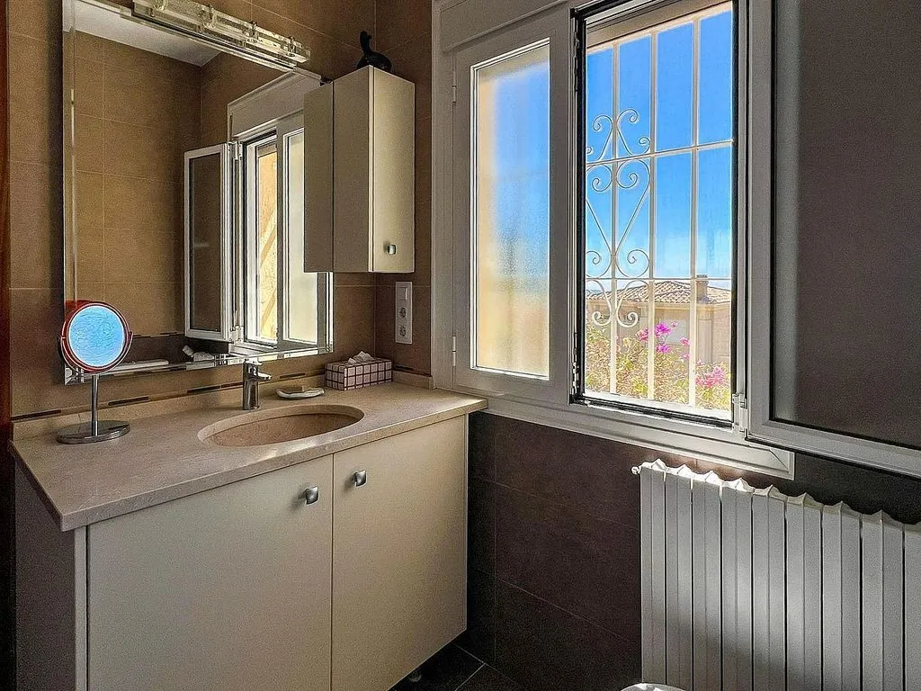 Vannitoad - Luxury Detached House with Pool in La Nucia