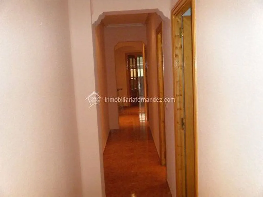 Esik - Reformed Flat with Patios in Cáceres Centre