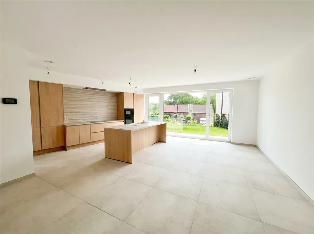 Kitchen - Contemporary House with Garden in Korbeek-Dijle
