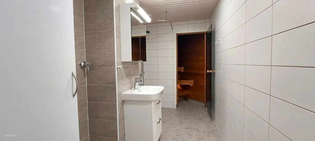 Bagni - Sauna-Fitted Flat in South Haaga, Helsinki