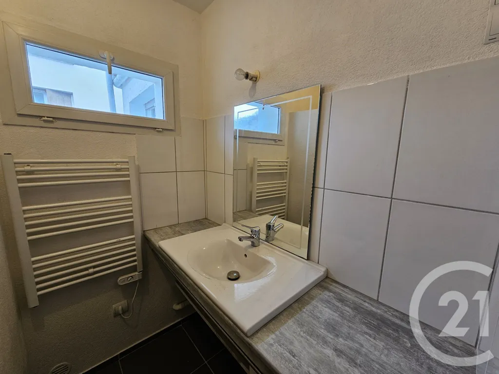 Salles de bain - Appartement avec Terrasse à Capvern-les-Bains