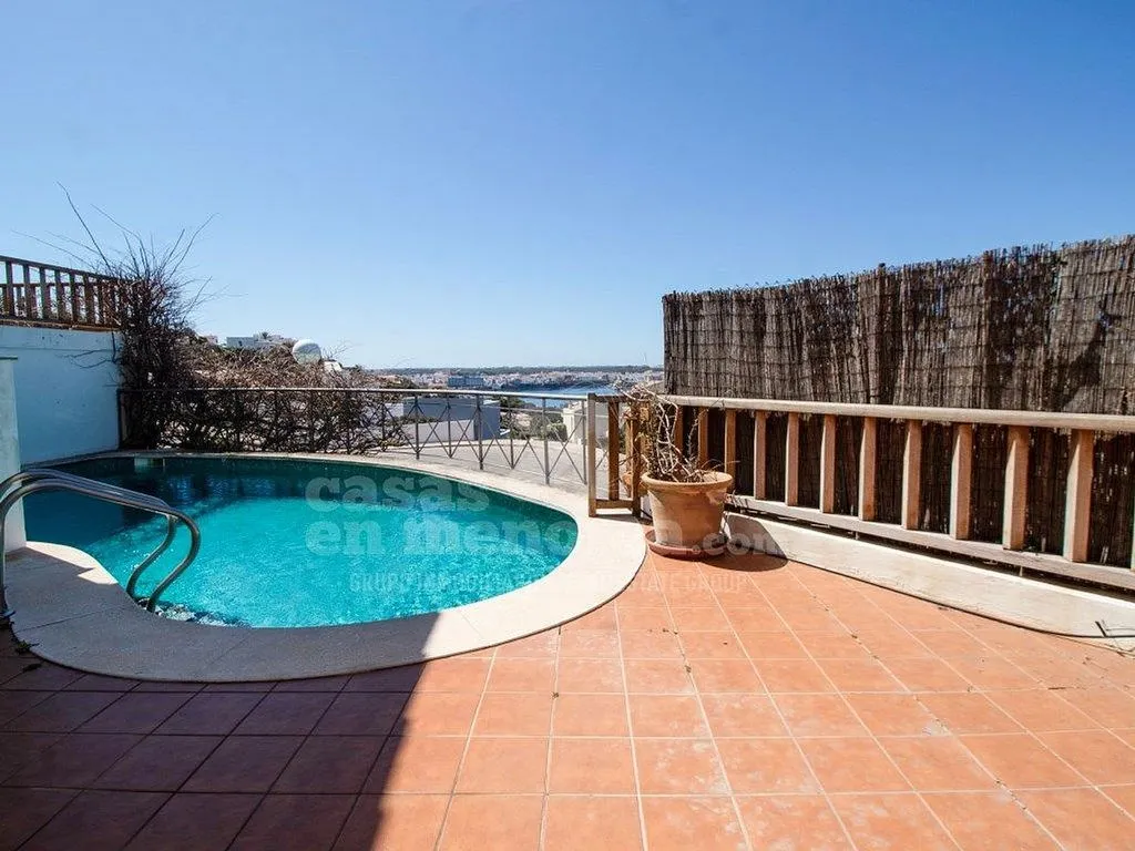 Piscine - Chalet with Sea View and Pool in Cala Llonga