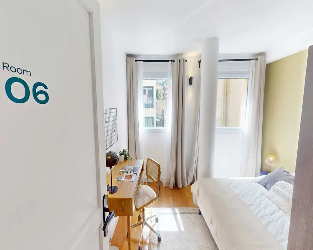 Appartement 7 pièces à Paris