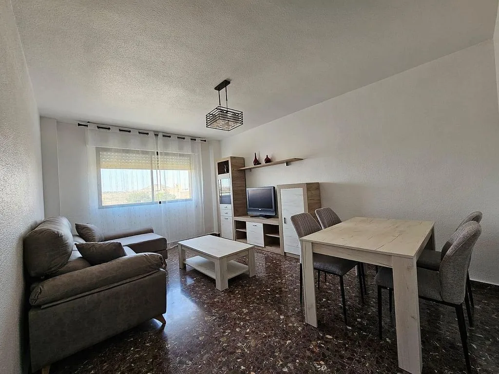 Séjour - 2-Bedroom Flat with Balcony in San Ginés