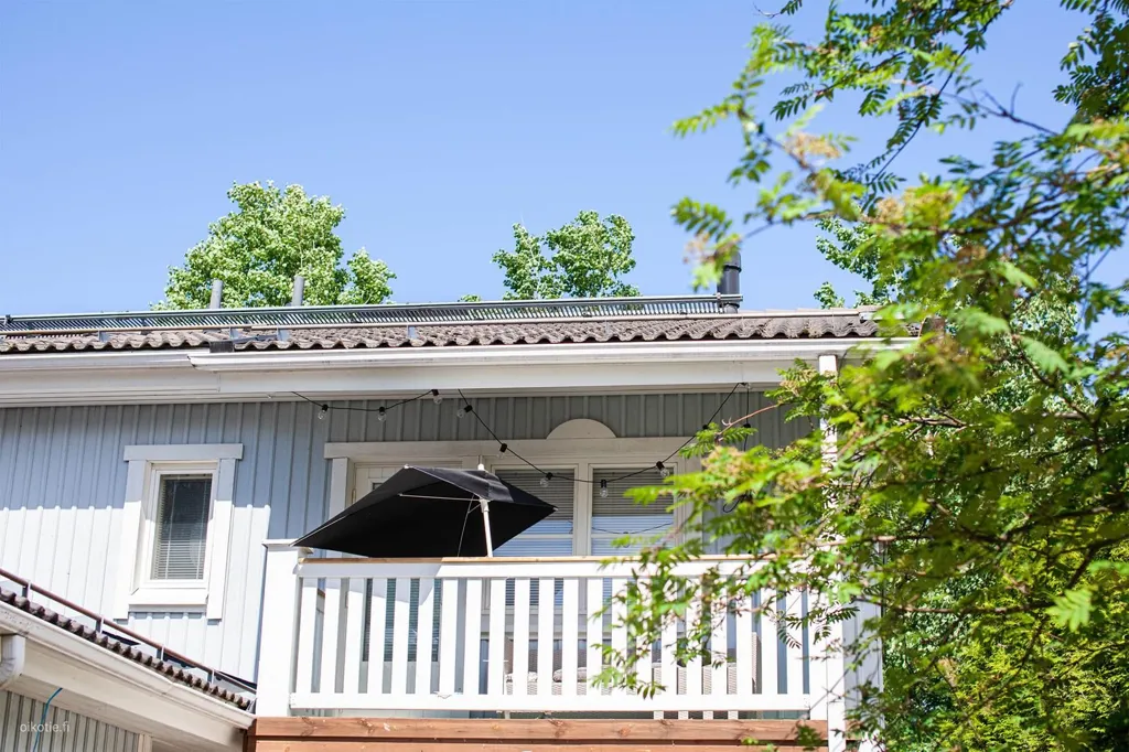 Terrazza - Two-Storey Asumisoikeus with Garden in Kilo, Espoo