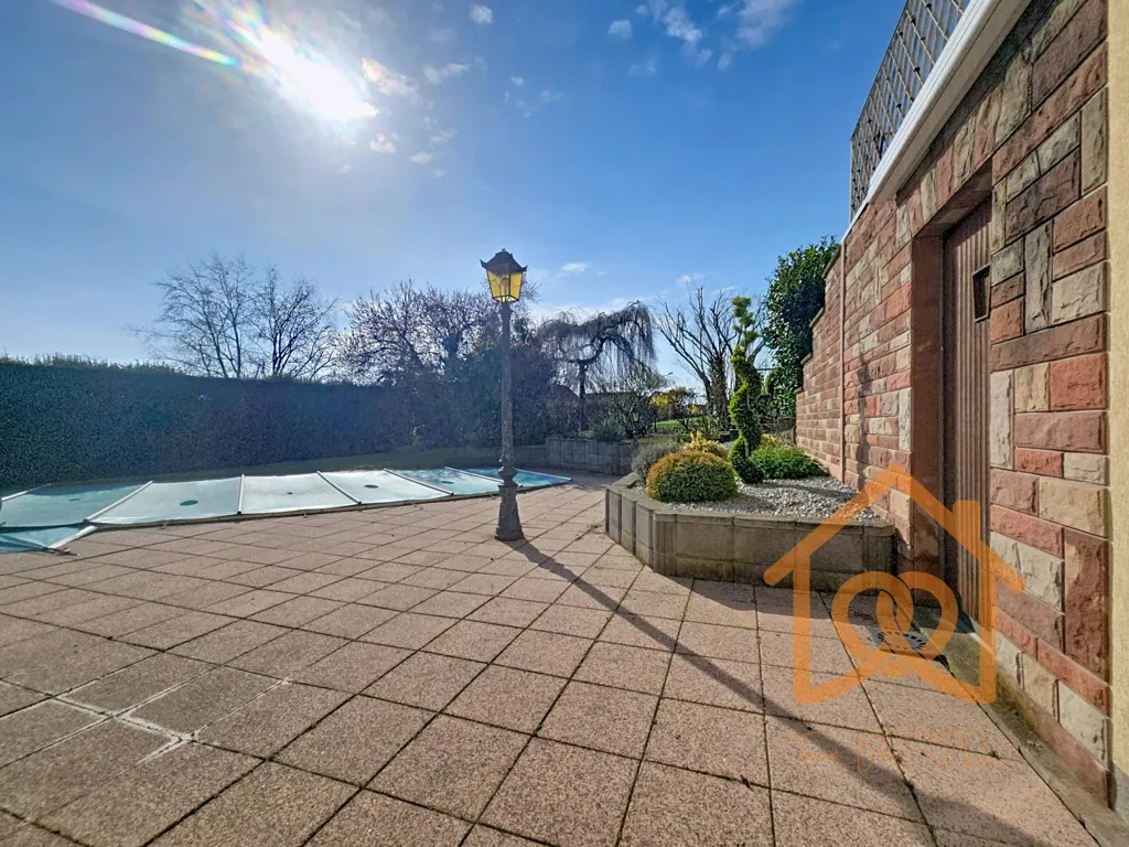 Terrass - Character House with Pool on Vineyard Hill, Mundolsheim