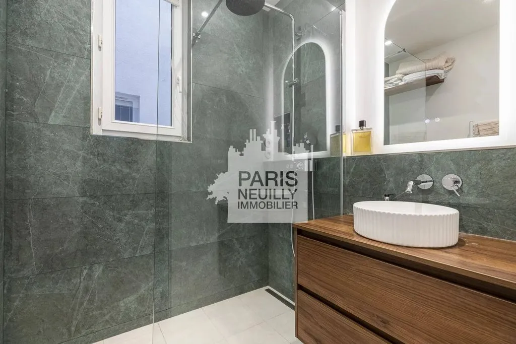 Vannitoad - Luxury Flat with Terrace in Paris 17ème