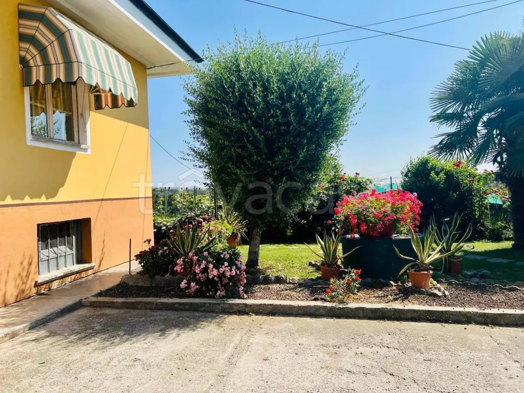 Extérieur - Villa with Private Garden in Costigliole Saluzzo