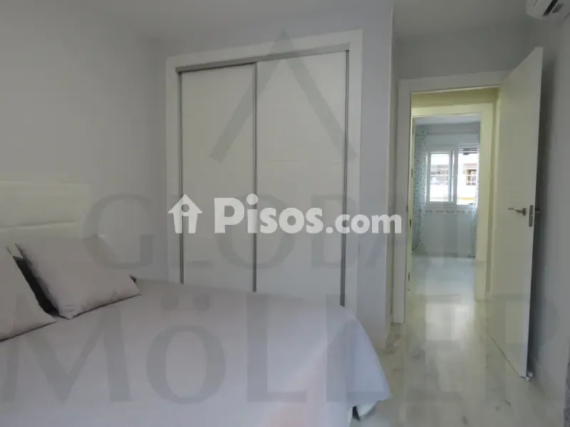 Chambres - Semi-detached Chalet with Pool in Mar de Cristal
