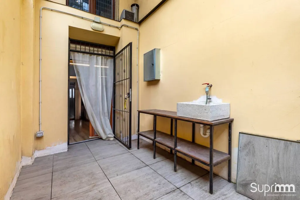 Jardin - Restored Apartment with Private Courtyard in Turin