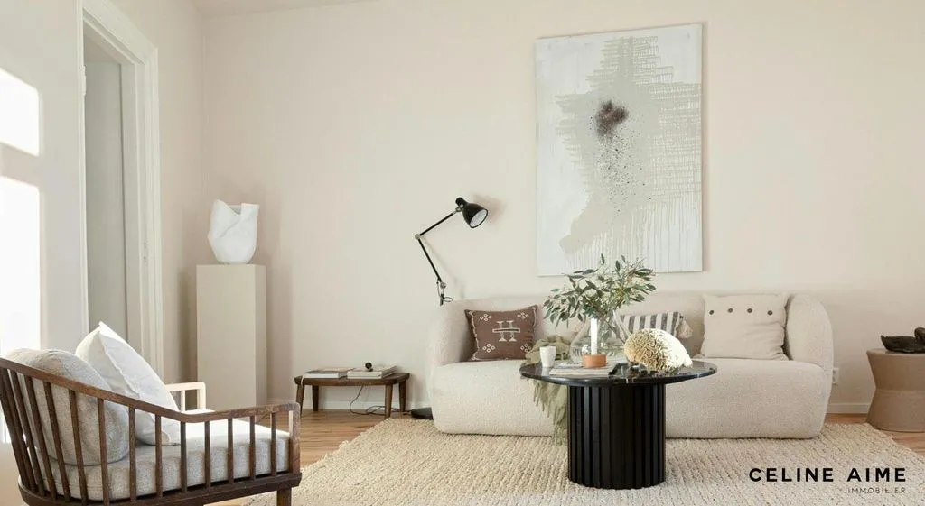 Séjour - Appartement Luxe avec Balcon à Puteaux