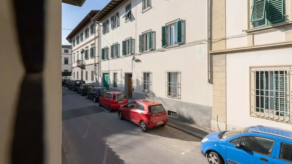 Välivaade - Arty Apartment with Balcony in Florence