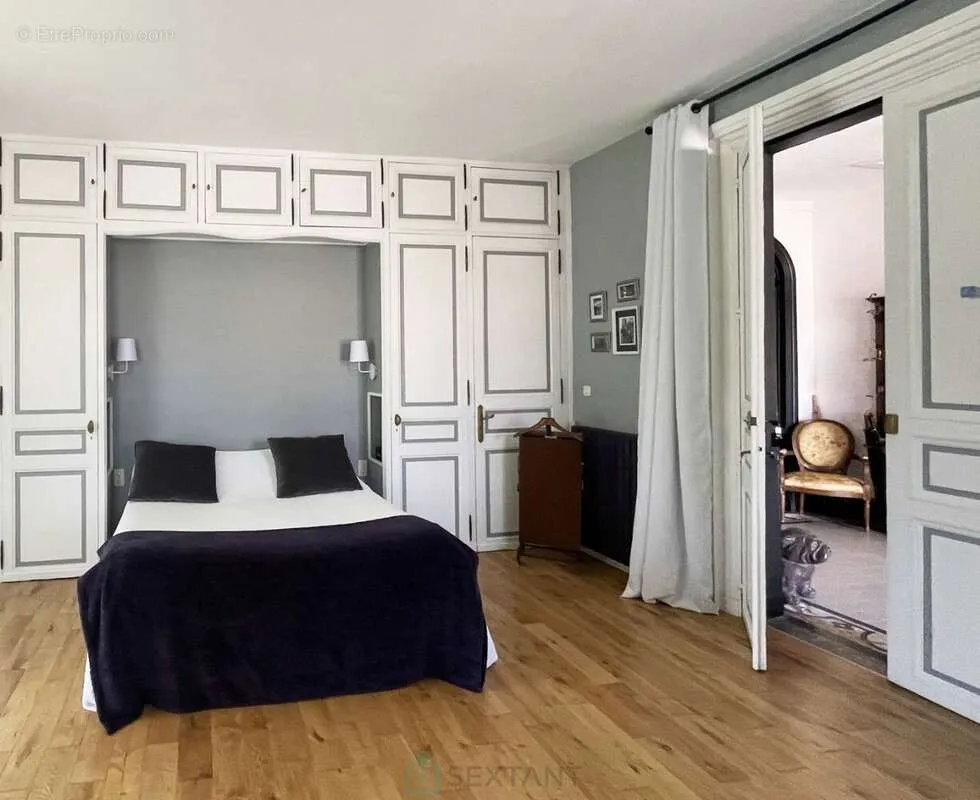 Chambres - Château du XVIIIe avec gîte indépendant à Cognac
