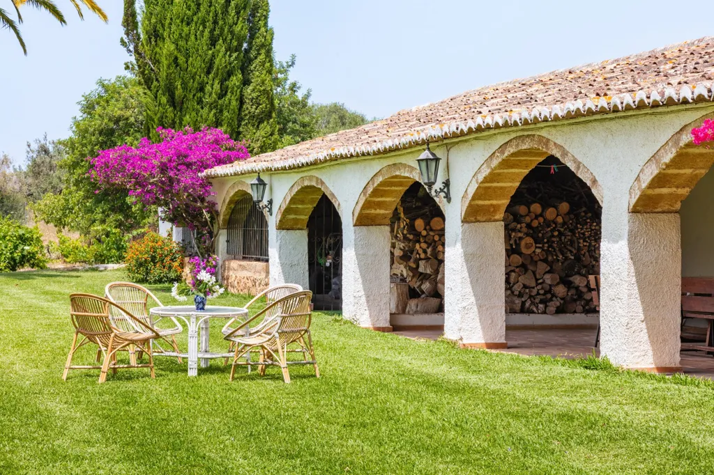Terrass - 18th-Century Finca with Pool in Jávea