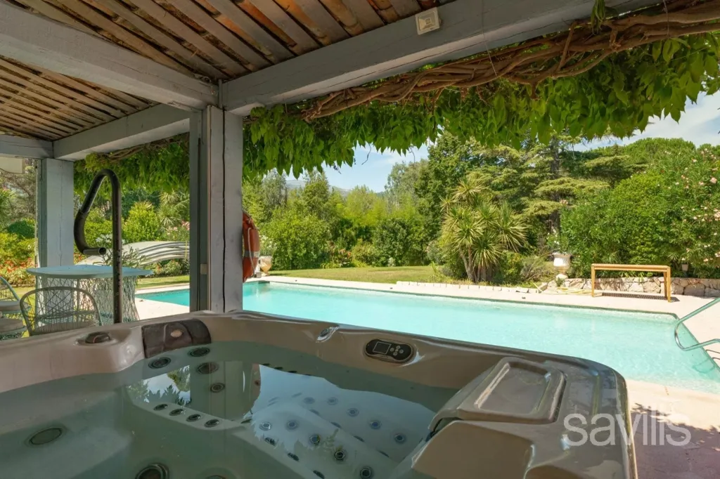 Terrace - Provençal Villa with Pool in Valbonne