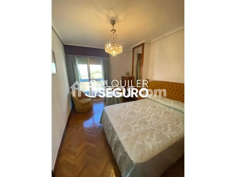 Magamistoad - Ample Apartment with Terrace in Historic Centre