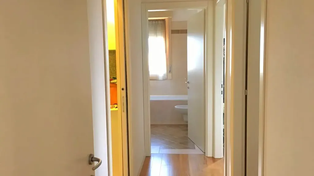 Esik - Modern Apartment with Terrace in Pianiga