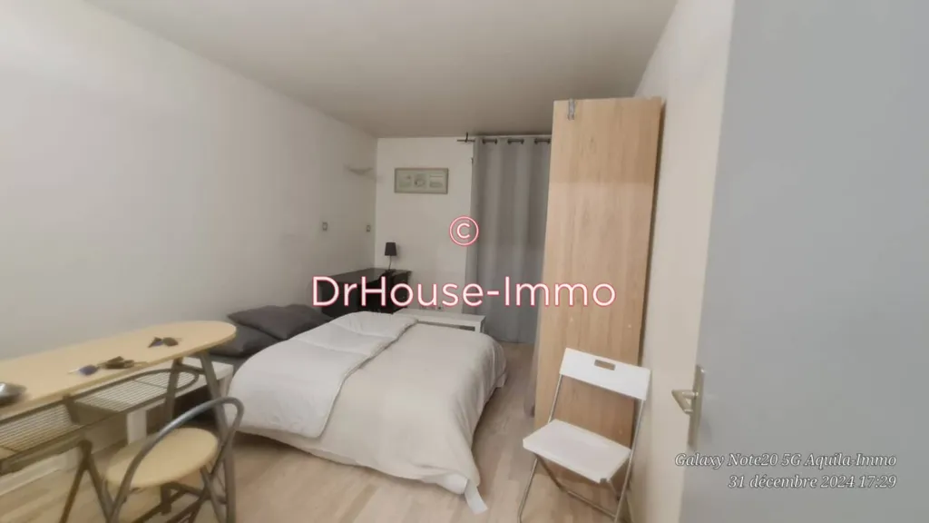 Camere da letto - Studio with East View in Lyon Centre