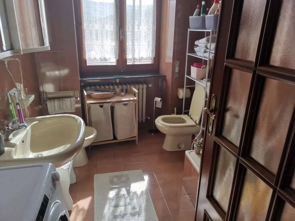 Salles de bain - Rustic Apartment with Terraces in Bagnasco
