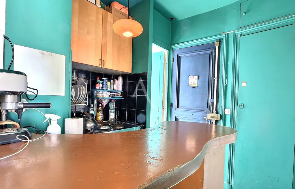 Cucina - Charming Parisian Flat in 20th Arrondissement