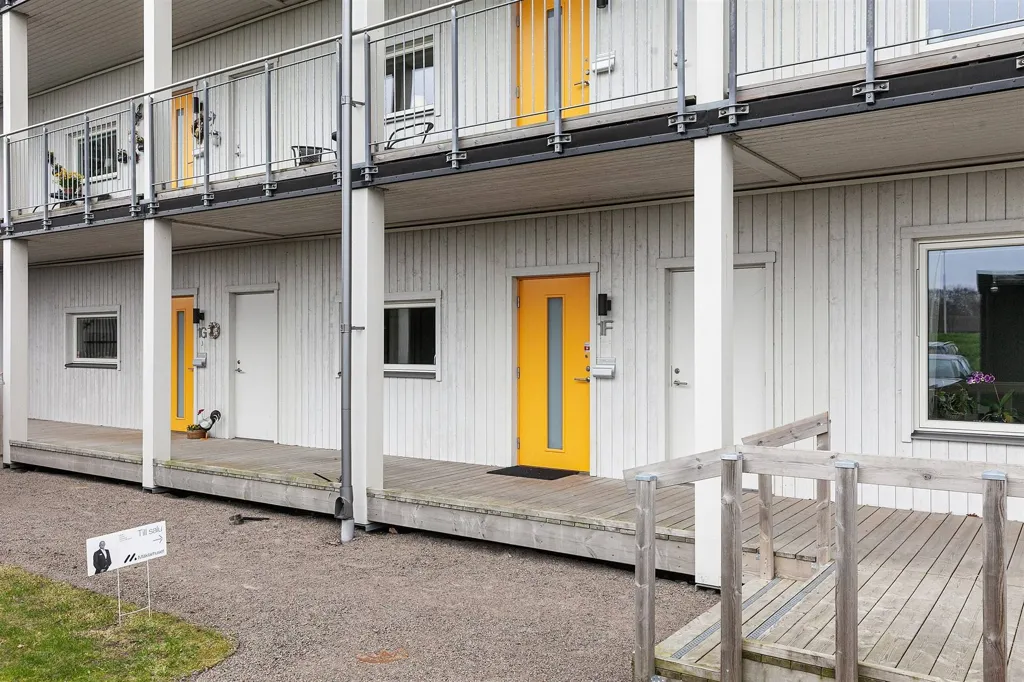 Exterior - Spacious Flat with Lift in Höganäs