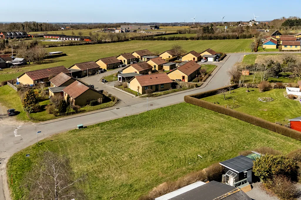 Vista aerea - Year-Round Plot with 5G Coverage in Aakirkeby