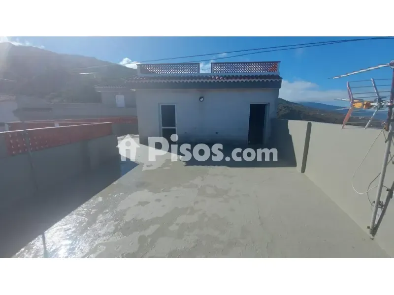 Terrasse - 1-Bed Flat with Mountain View in La Victoria