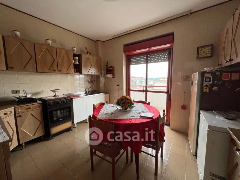 Köök - Apartment with Balcony and Terrace in Crotone