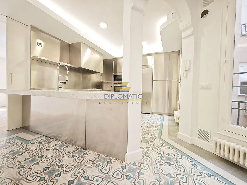 Cuisine - Luxury Flat with Garage in Recoletos