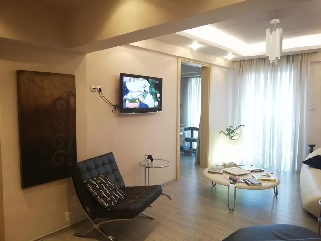 4-toaline korter asukohas Athens