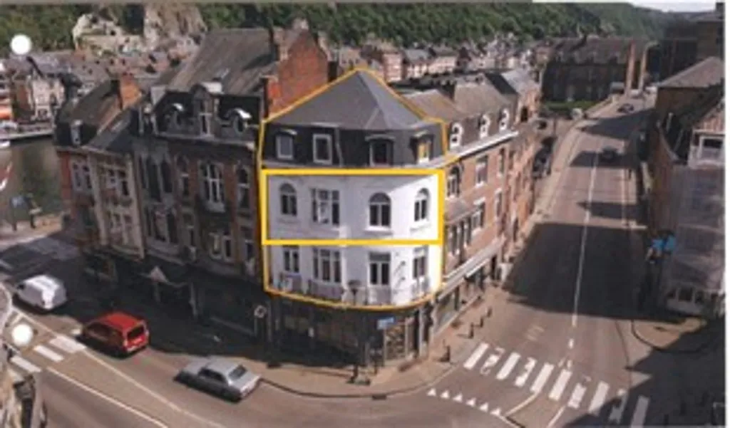 Vue aérienne - Appartement Rénové avec 2 Chambres à Dinant