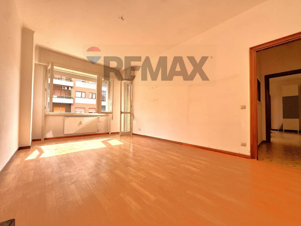 Soggiorno - Spacious Apartment with Parking in Ostia Ponente
