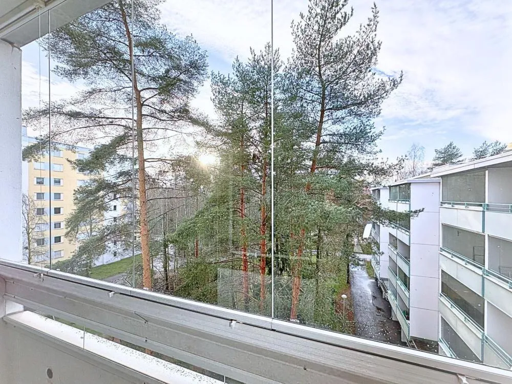Rõdu - Spacious Two-Bedroom Flat with Balcony in Hervanta, Tampere