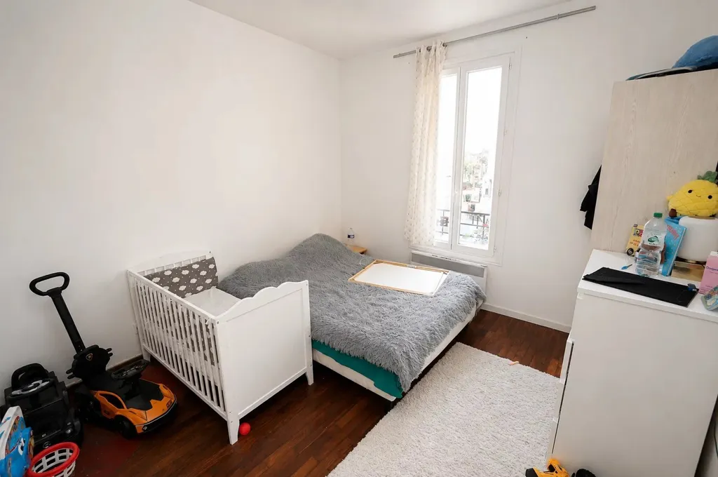 Chambres - Appartement F2 dans Emplacement Recherché