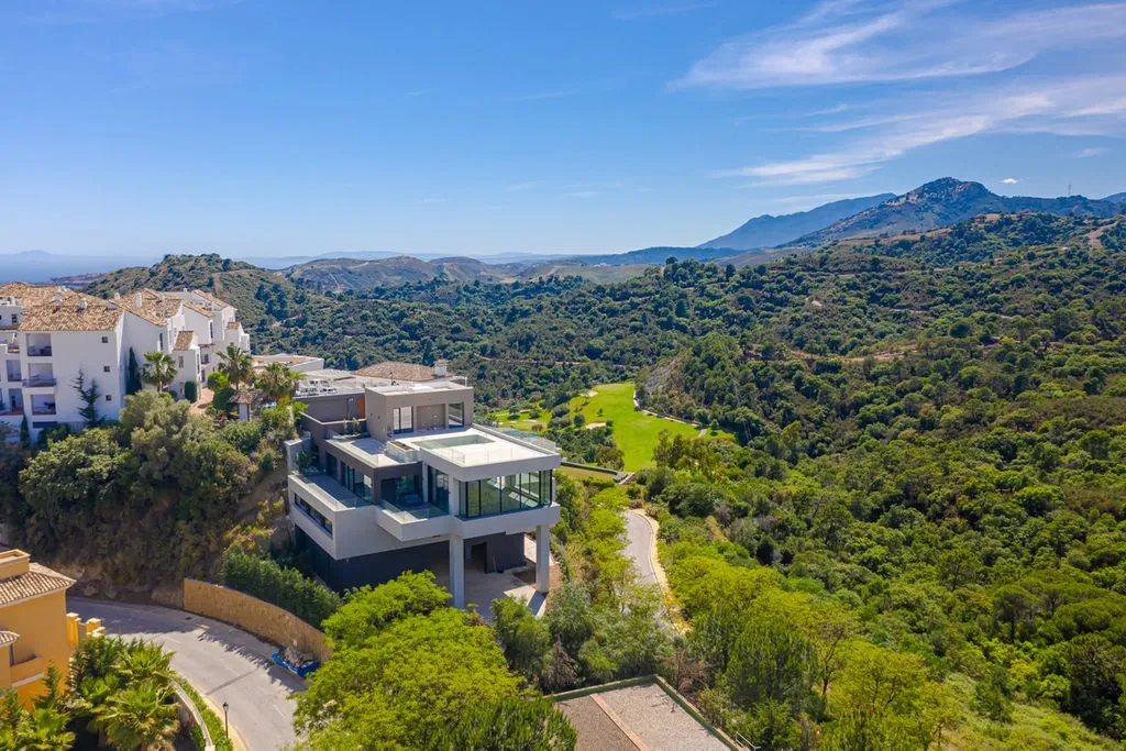 Välivaade - Luxury Villa with Sea View in Benahavís