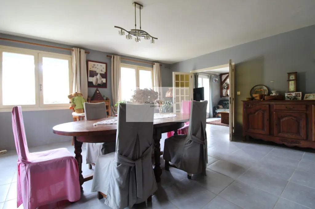 Salle à manger - Maison avec Sous-sol et Terrain à Lacaune