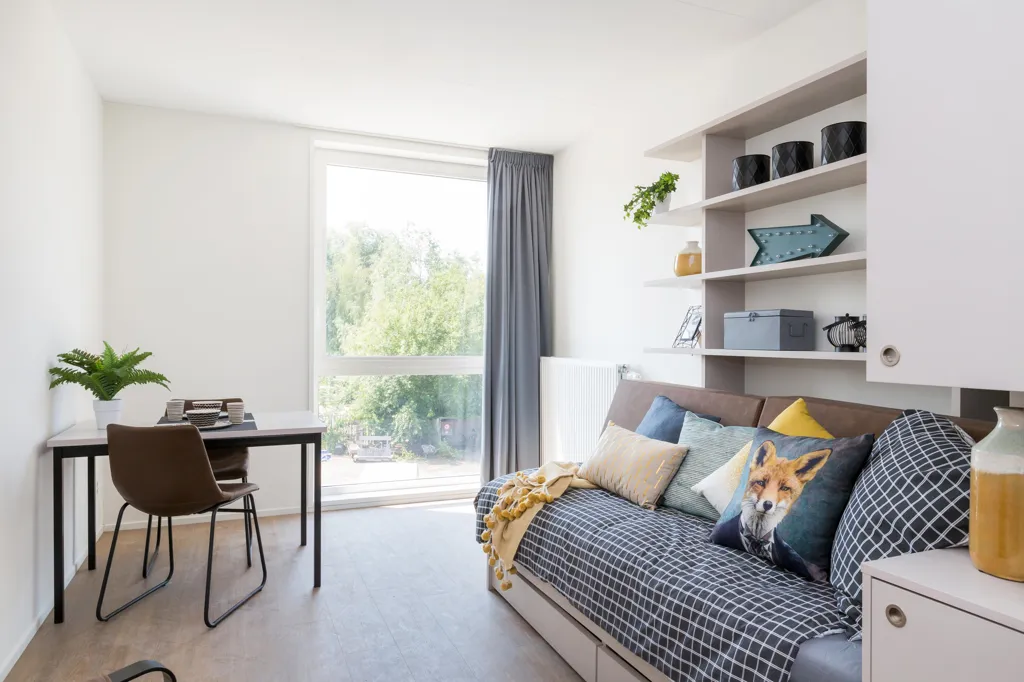 Magamistoad - Student Studio with Water Tower View in Utrecht