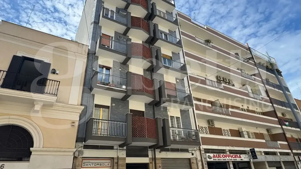 Välivaade - Modern 2-Bedroom Apartment in Bari Centre