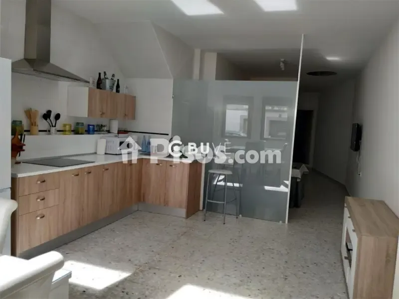 Köök - Apartment with Terrace in Malpartida de Cáceres