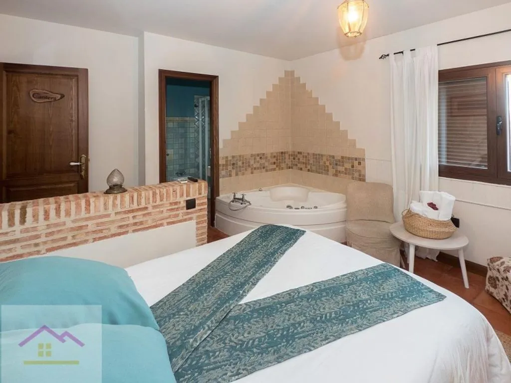 Chambres - Luxury Hotel with Lake View in Villar de Olalla