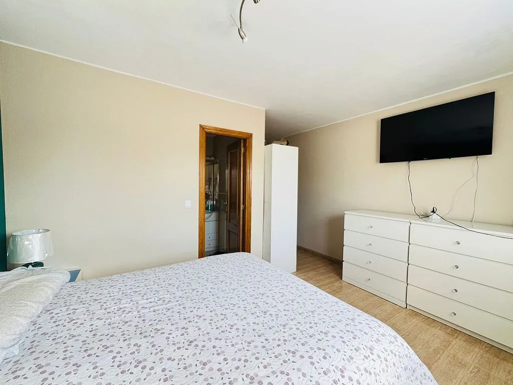Magamistoad - Chalet with Pool and Terrace in Pinseque