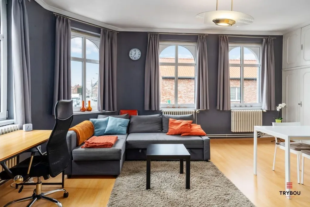 Elutuba - Bright Apartment with Central Location in Houthulst