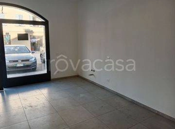 Zimmer - Commercial Unit with Independent Access in Modica