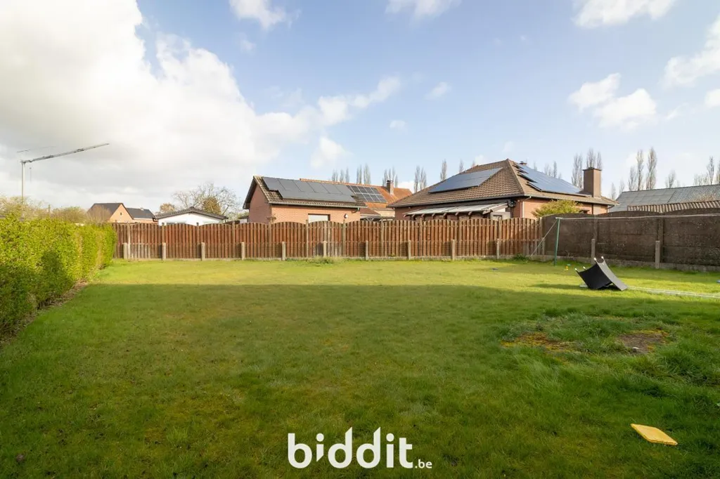 Aed - 4-Faced House with Garden in Borgloon