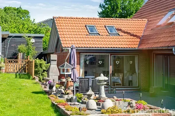 Välivaade - Spacious Villa with Renovated Kitchen in Skallebølle