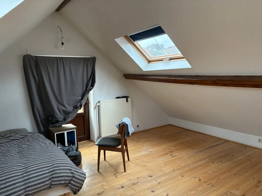 Chambres - Maison avec Terrasse et Garage à Anderlecht