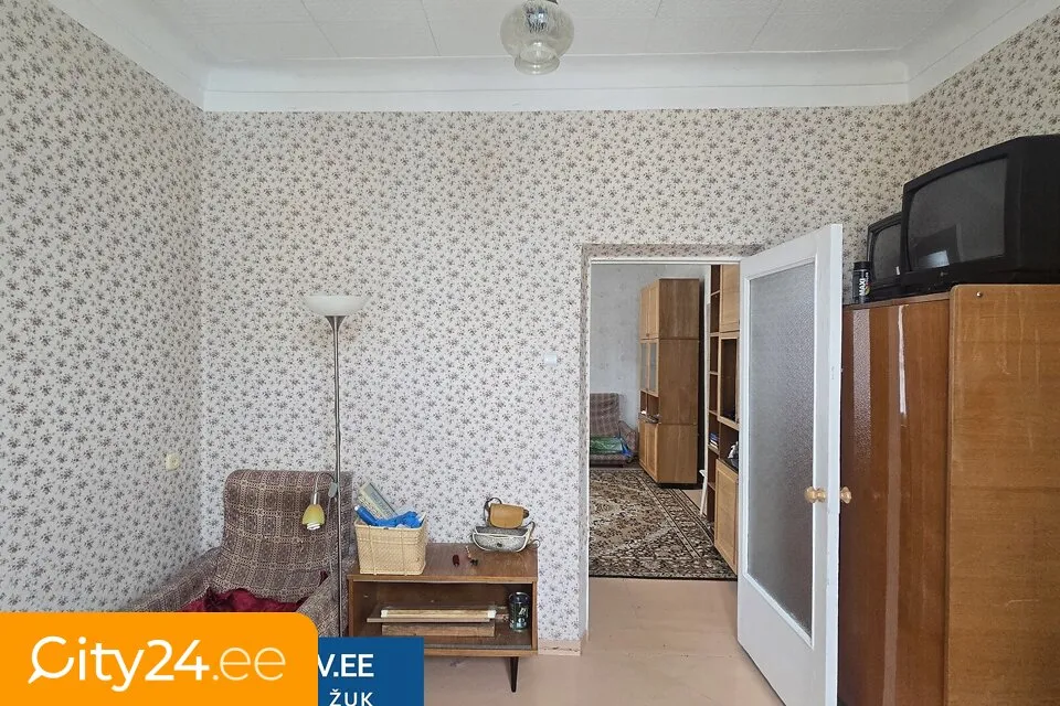 Chambres - Top Floor Flat with Balcony in Narva