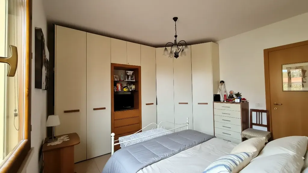 Chambres - Trilocale with Private Garden in Fucecchio