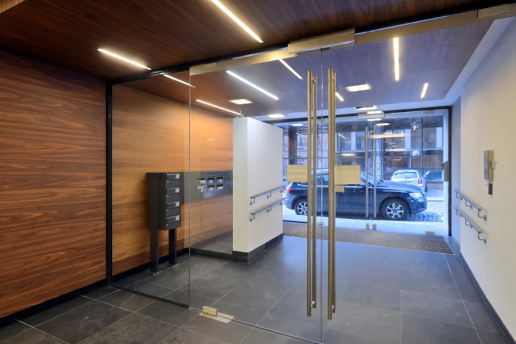Entrée - Kantoor Rénové avec Vue sur le Warandepark à Bruxelles